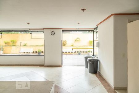 Apartamento para alugar com 63m², 2 quartos e 1 vaga Apartamento para alugar com 63m², 2 quartos e 1 vagaÁrea comum - Salão de festas