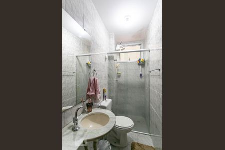 Apartamento à venda com 83m², 3 quartos e 1 vaga Apartamento à venda com 83m², 3 quartos e 1 vagaBanheiro