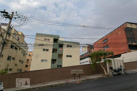 Apartamento à venda com 83m², 3 quartos e 1 vaga Apartamento à venda com 83m², 3 quartos e 1 vagaFachada