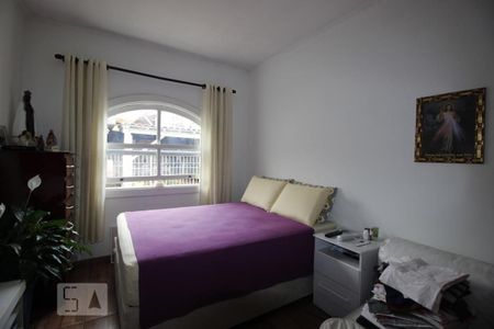 Casa à venda com 200m², 4 quartos e 5 vagasQuarto 4