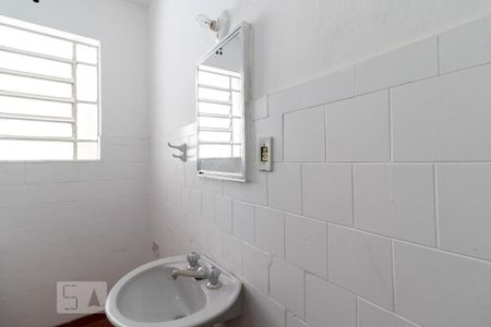 Apartamento para alugar com 84m², 3 quartos e sem vagaBanheiro