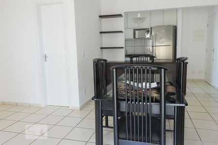 Sala de apartamento para alugar com 2 quartos, 67m² em Parque Residencial Lagoinha, Ribeirão Preto