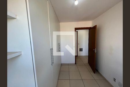 quarto 1 de apartamento para alugar com 2 quartos, 67m² em Ceilândia Sul (ceilândia), Brasília