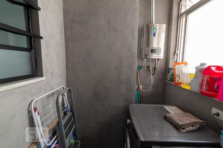 Apartamento à venda com 76m², 2 quartos e 1 vagaÁrea de Serviço