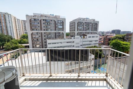 Apartamento à venda com 76m², 2 quartos e 1 vagaVaranda da Sala