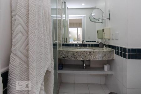 Studio à venda com 33m², 1 quarto e 1 vaga Studio à venda com 33m², 1 quarto e 1 vagaSuíte