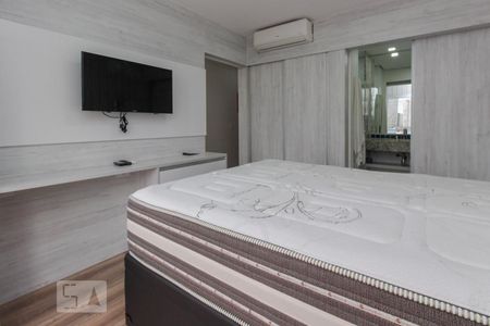 Studio à venda com 33m², 1 quarto e 1 vaga Studio à venda com 33m², 1 quarto e 1 vagaSuíte