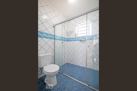 Casa à venda com 540m², 4 quartos e 8 vagasBanheiro da Suite da Edícula