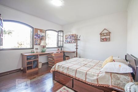 Casa à venda com 540m², 4 quartos e 8 vagasSuite 2