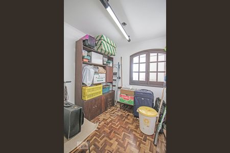 Casa à venda com 540m², 4 quartos e 8 vagasQuarto de Serviço 1