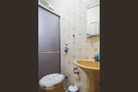 Casa à venda com 400m², 3 quartos e 2 vagasCasa 02 - Banheiro