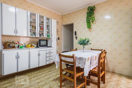 Casa à venda com 400m², 3 quartos e 2 vagasCasa 01 - Cozinha