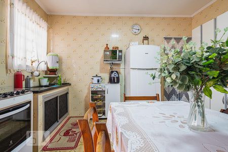 Casa à venda com 400m², 3 quartos e 2 vagasCasa 01 - Cozinha