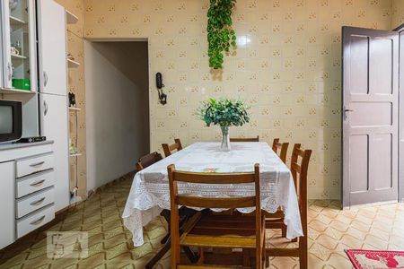 Casa à venda com 400m², 3 quartos e 2 vagasCasa 01 - Cozinha