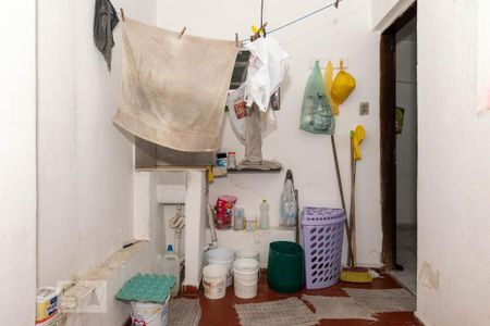 Casa à venda com 300m², 4 quartos e 4 vagas Casa à venda com 300m², 4 quartos e 4 vagasÁrea de Serviço