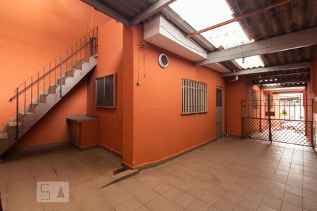 Casa à venda com 125m², 2 quartos e 1 vagaQuintal