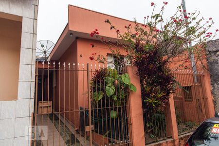 Casa à venda com 125m², 2 quartos e 1 vagaFachada