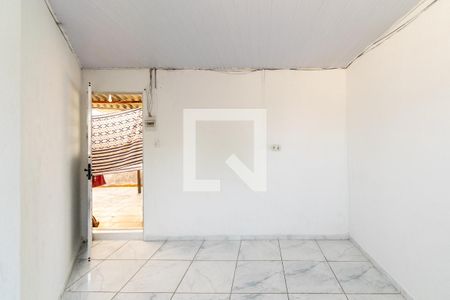Cozinha/Sala de casa para alugar com 1 quarto, 35m² em Vila Santa Catarina, São Paulo