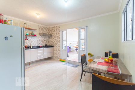 Casa à venda com 300m², 1 quarto e 2 vagasCozinha