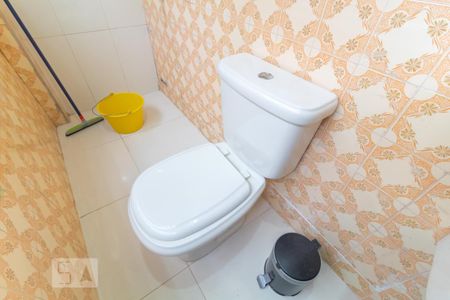 Casa à venda com 300m², 1 quarto e 2 vagasBanheiro 2