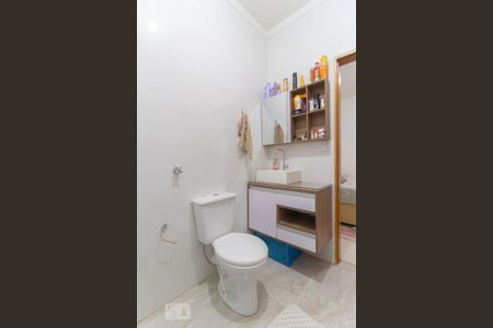 Casa à venda com 300m², 1 quarto e 2 vagasBanheiro da Suíte