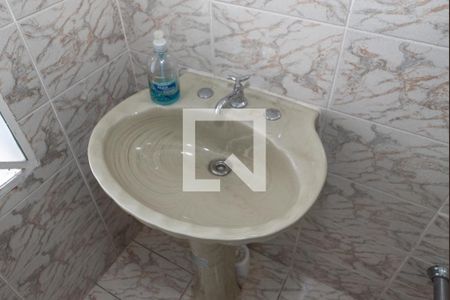 Casa à venda com 365m², 3 quartos e 3 vagasBanheiro da Suíte 3