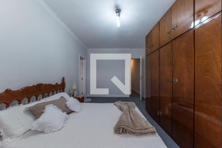 Casa à venda com 365m², 3 quartos e 3 vagasSuíte 1