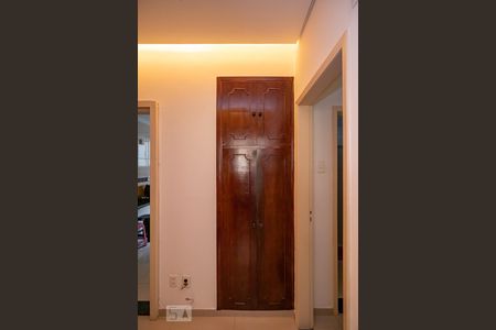 Apartamento à venda com 110m², 4 quartos e 1 vagaRoupeiro 1