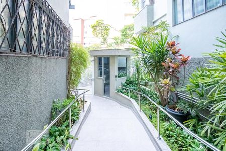 Apartamento à venda com 110m², 4 quartos e 1 vagaEntrada