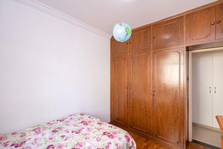 Apartamento à venda com 110m², 4 quartos e 1 vagaQuarto 2