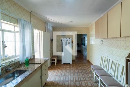 Casa à venda com 120m², 3 quartos e 1 vaga Casa à venda com 120m², 3 quartos e 1 vagaCozinha