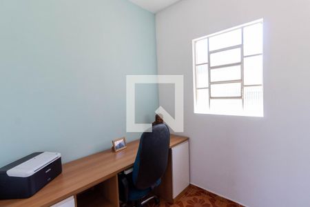 Casa à venda com 120m², 3 quartos e 1 vaga Casa à venda com 120m², 3 quartos e 1 vagaEscritório