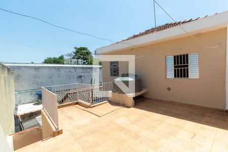 Casa à venda com 120m², 3 quartos e 1 vaga Casa à venda com 120m², 3 quartos e 1 vagaQuintal