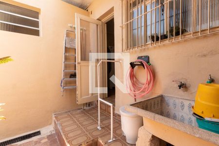 Casa à venda com 120m², 3 quartos e 1 vaga Casa à venda com 120m², 3 quartos e 1 vagaLavanderia