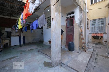 Casa à venda com 50m², 3 quartos e sem vagaÁrea de Serviço