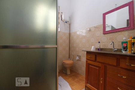 Casa à venda com 50m², 3 quartos e sem vagaBanheiro