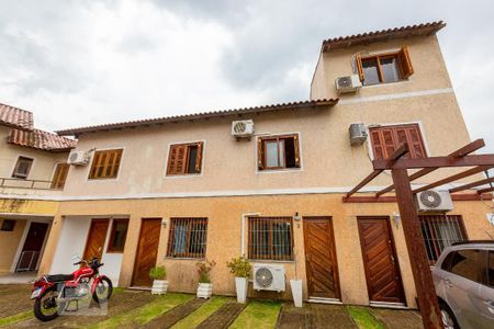Casa à venda com 83m², 2 quartos e 1 vagaFachada
