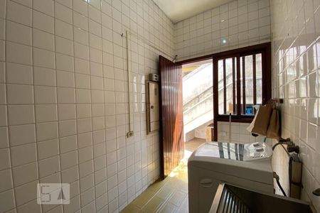 Casa à venda com 544m², 4 quartos e 3 vagasÁrea de Serviço