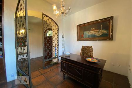 Casa à venda com 544m², 4 quartos e 3 vagasEscritório