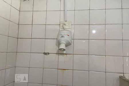 Casa à venda com 544m², 4 quartos e 3 vagasChuveiro