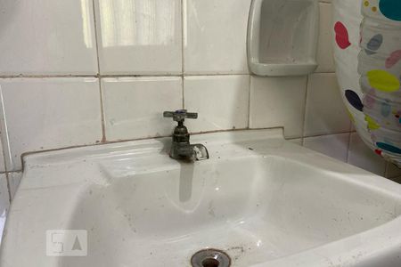 Casa à venda com 544m², 4 quartos e 3 vagasBanheiro - Torneira