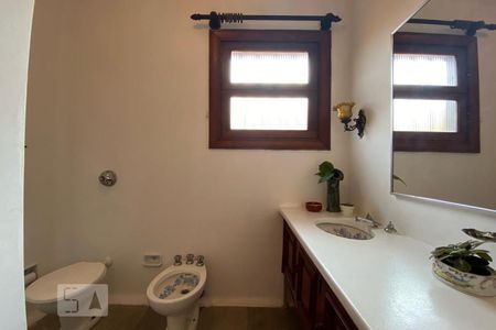 Casa à venda com 544m², 4 quartos e 3 vagasBanheiro