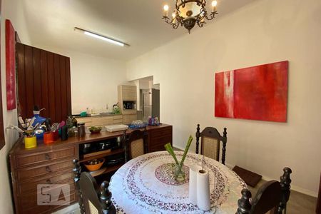 Casa à venda com 544m², 4 quartos e 3 vagasCopa