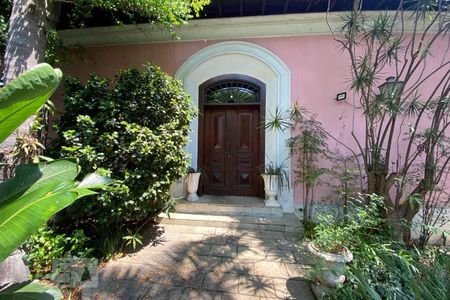 Casa à venda com 544m², 4 quartos e 3 vagasJardim