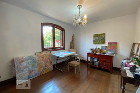 Casa à venda com 544m², 4 quartos e 3 vagasQuarto 4