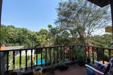 Casa à venda com 544m², 4 quartos e 3 vagasSuíte 1 - Varanda