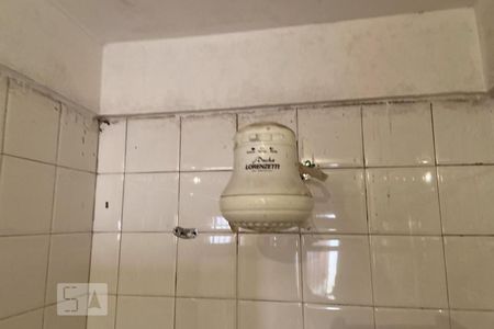 Casa à venda com 544m², 4 quartos e 3 vagasChuveiro