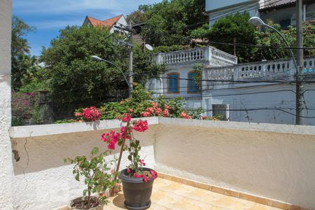 Casa à venda com 378m², 4 quartos e 2 vagasPátio