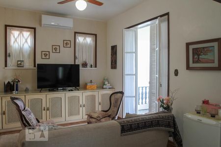 Casa à venda com 378m², 4 quartos e 2 vagasQuarto 4 - Suíte