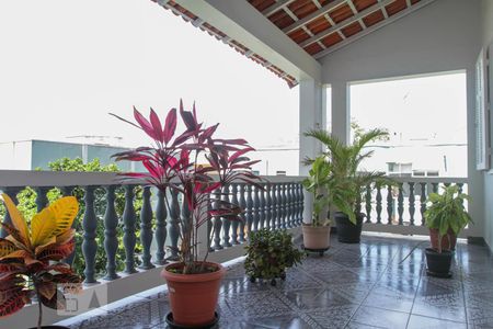 Casa à venda com 378m², 4 quartos e 2 vagasVaranda do Quarto 4 - Suíte